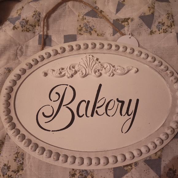 Farmhouse Bakery sign - Picture 1 of 1